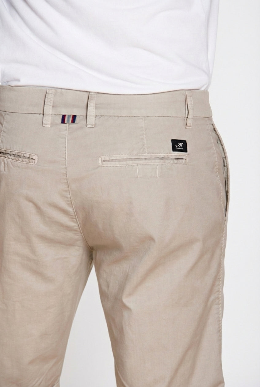 London bermuda chino homme en gabardine stretch regular fit ①