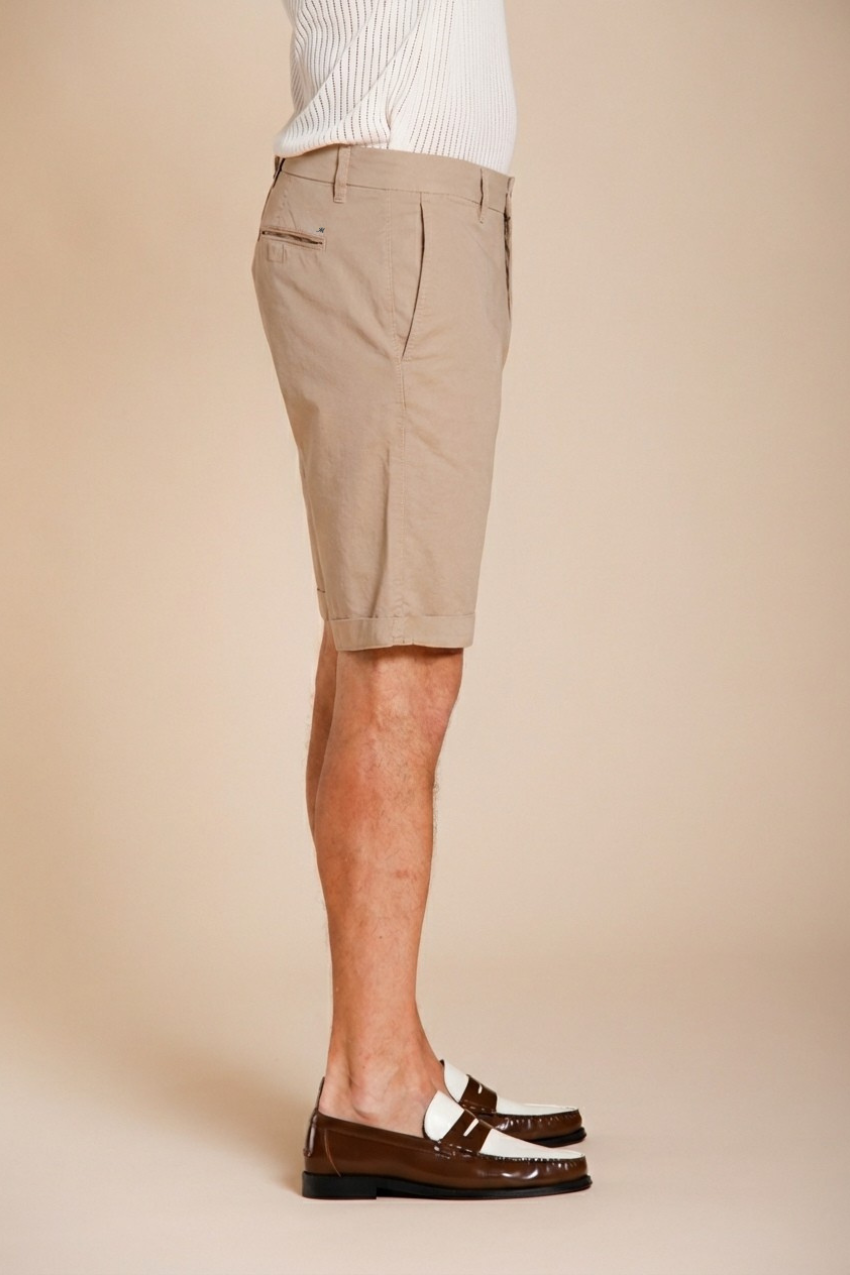 London men's chino bermuda in stretch gabardine regular fit ①