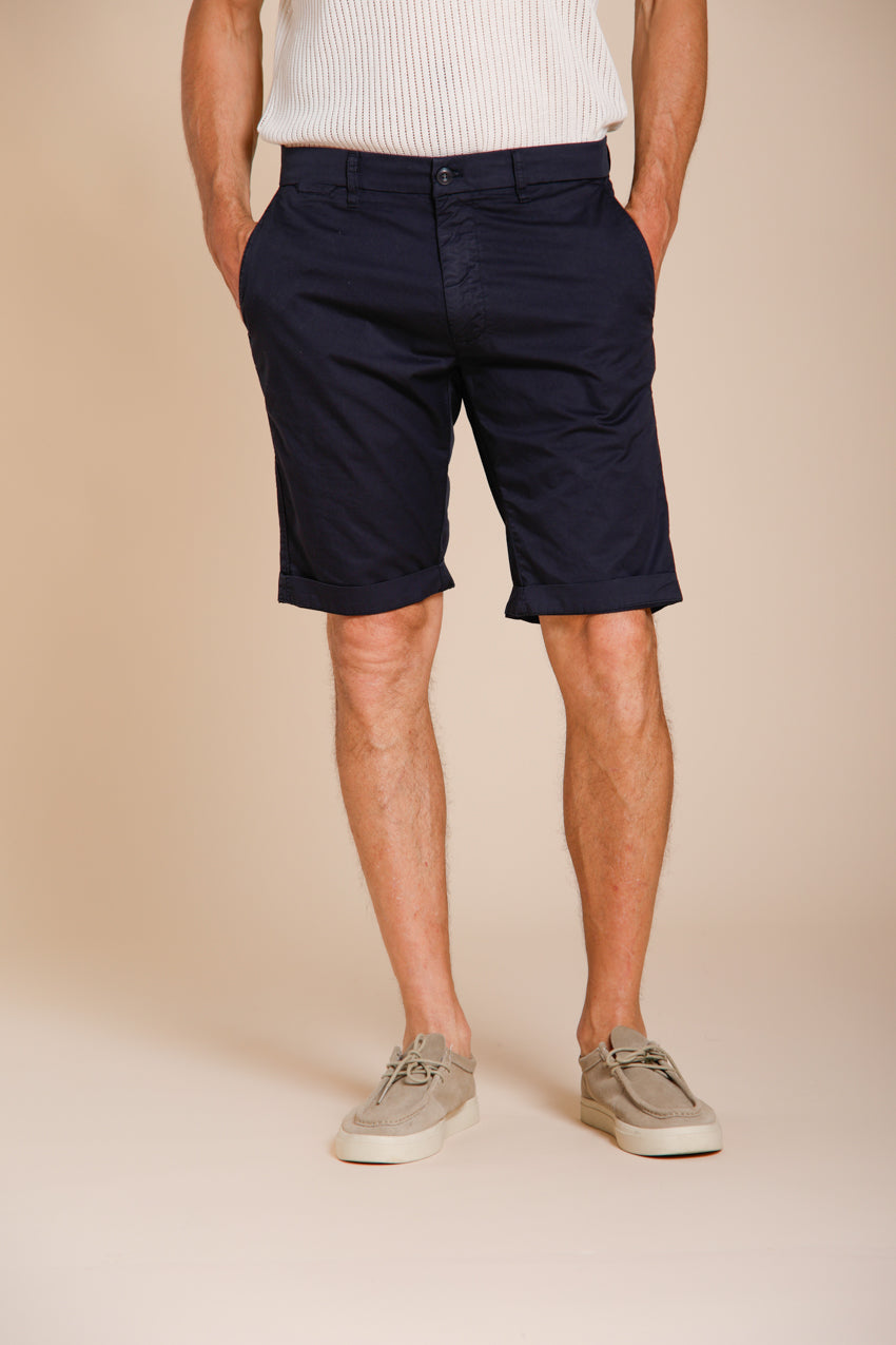 London bermuda chino homme en gabardine stretch regular fit ①