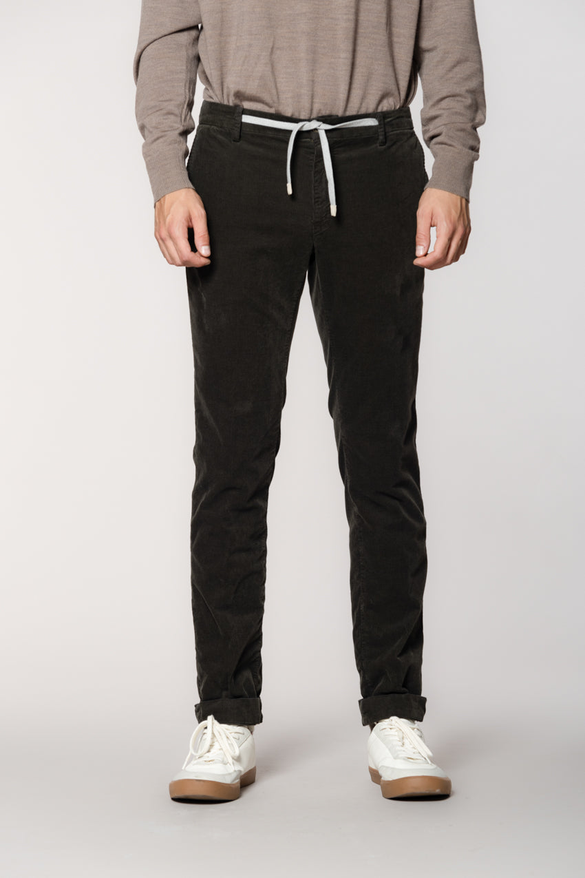 New York String men's chino jogger in 1500 wale corduroy regular fit
