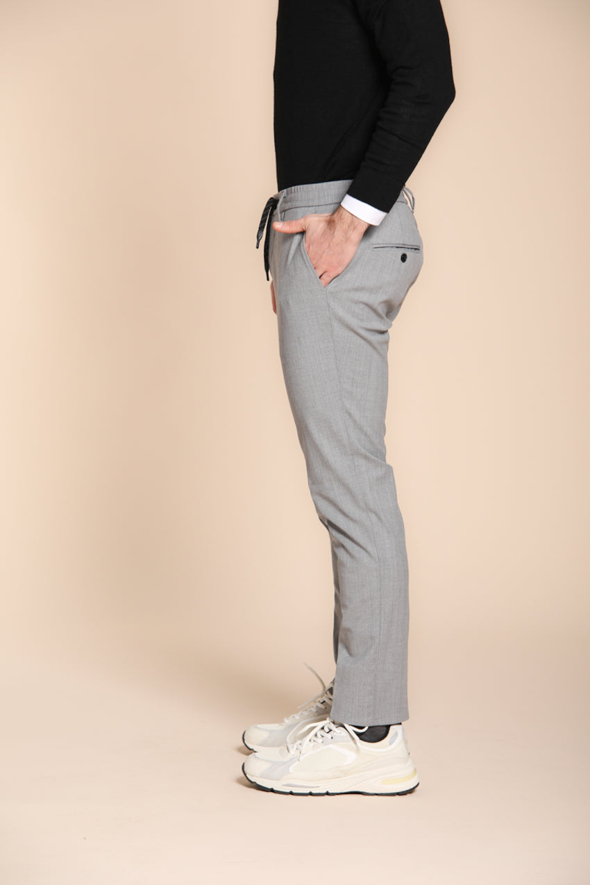 Foto 5 Milano Jogger pantalone chino uomo in lana extra slim fit