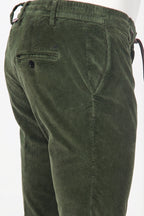 Milano Jogger Chinohose für Herren aus 500-Rippen-Feincord, Extra Slim Fit