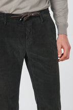 Milano Jogger men’s chino trousers in 500-wale corduroy extra slim fit