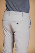 Milano Dynamic pantalon chino jogger homme en jersey supertechnique Extra Slim Fit