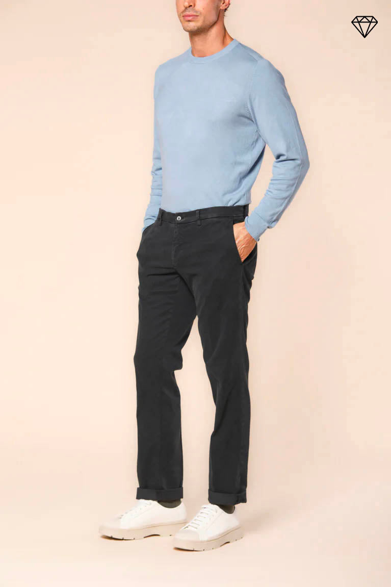 New York pantalon chino homme en gabardine stretch coupe régulière ①.