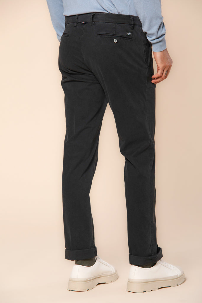 New York Pantalon chino homme en coton modal coupe regular ①