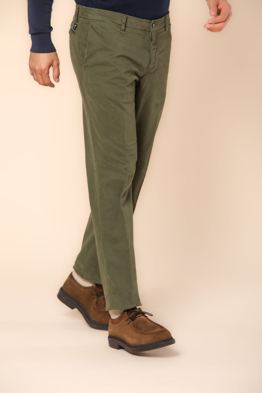 New York pantalon chino homme en gabardine strech coupe régulière ①.