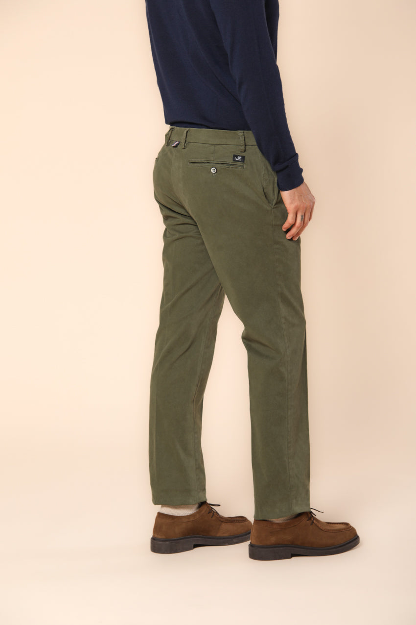 New York pantalon chino homme en gabardine strech coupe régulière ①.