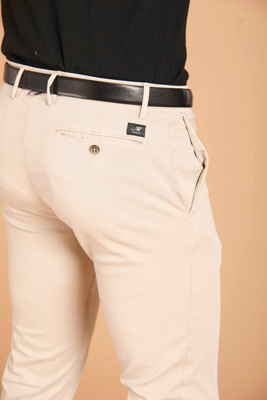 immagine 3 di pantalone chino uomo modello New york, di colore sabbia, fit regular di Mason's
