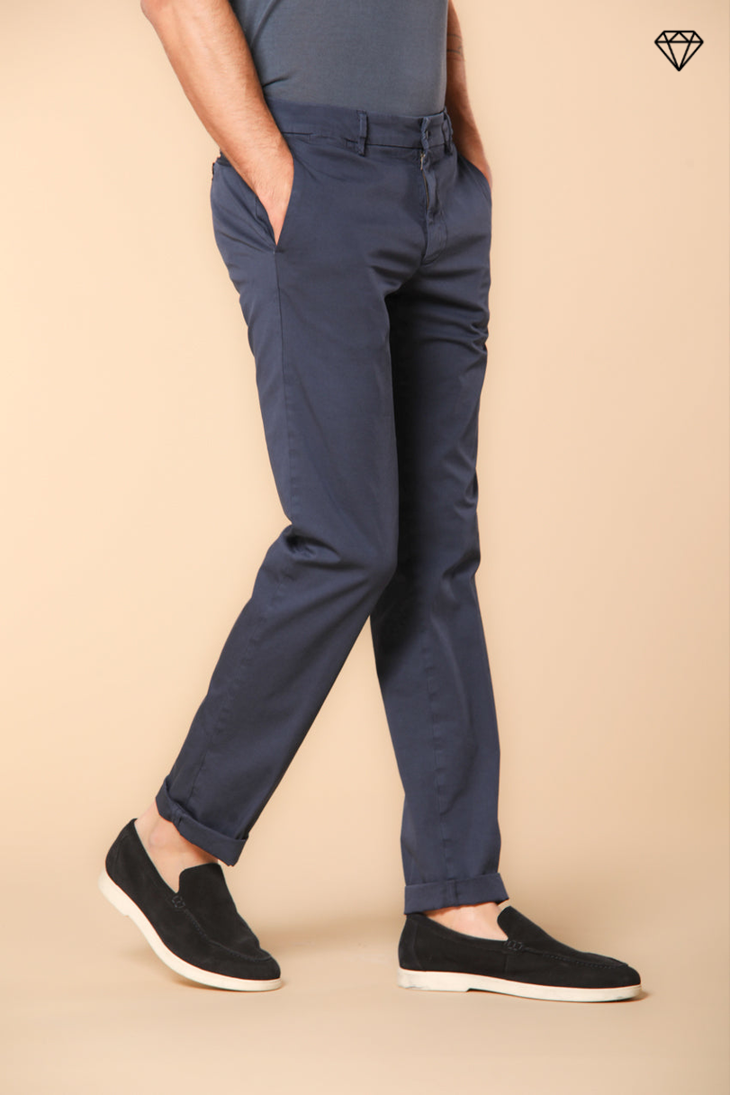 New York Herren Chino Hose aus Stretch-Satin Regular Fit ①