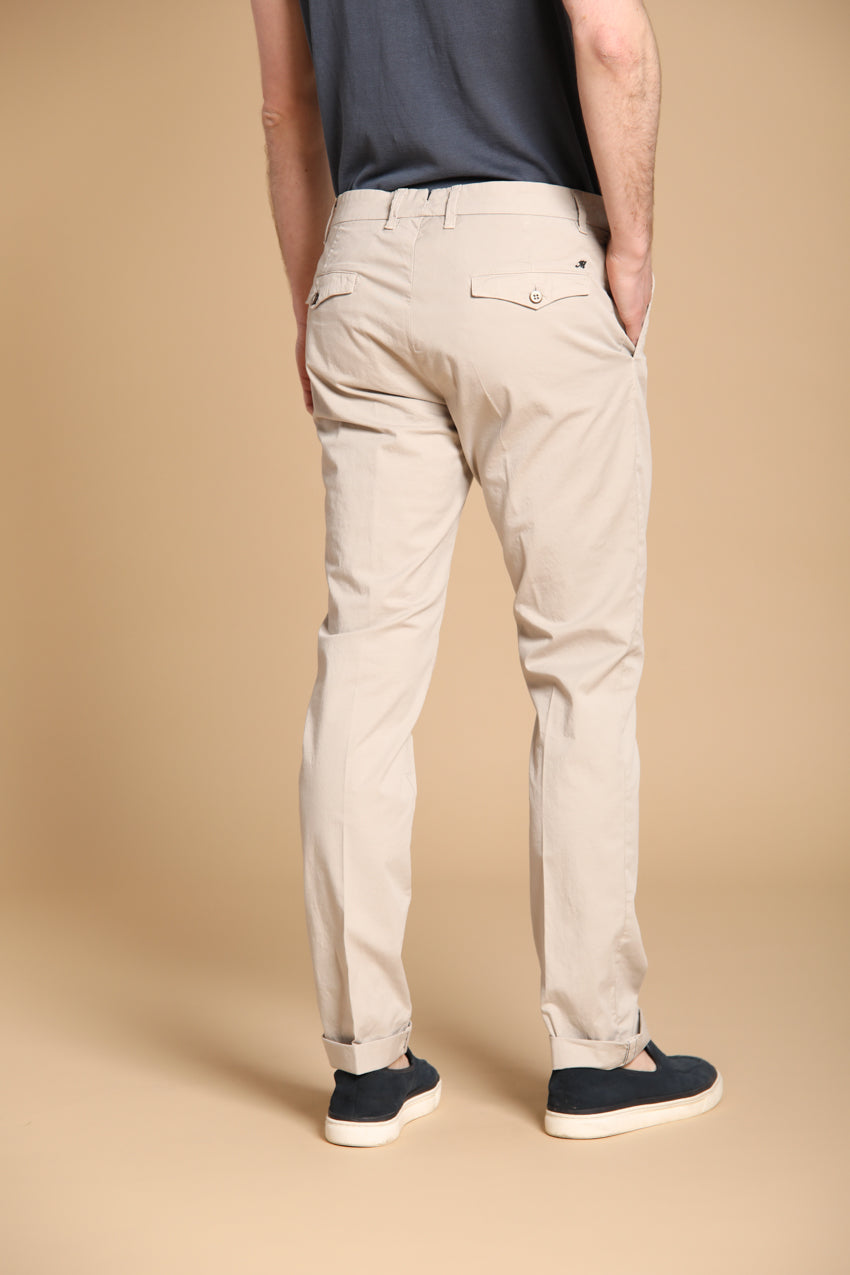 New York City pantalon chino homme en twill de coton pima léger stretch regular fit