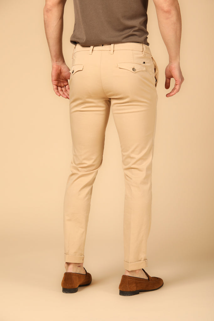 Image 4 de pantalon chino homme modèle New York City en kaki foncé, coupe régulière de Mason's