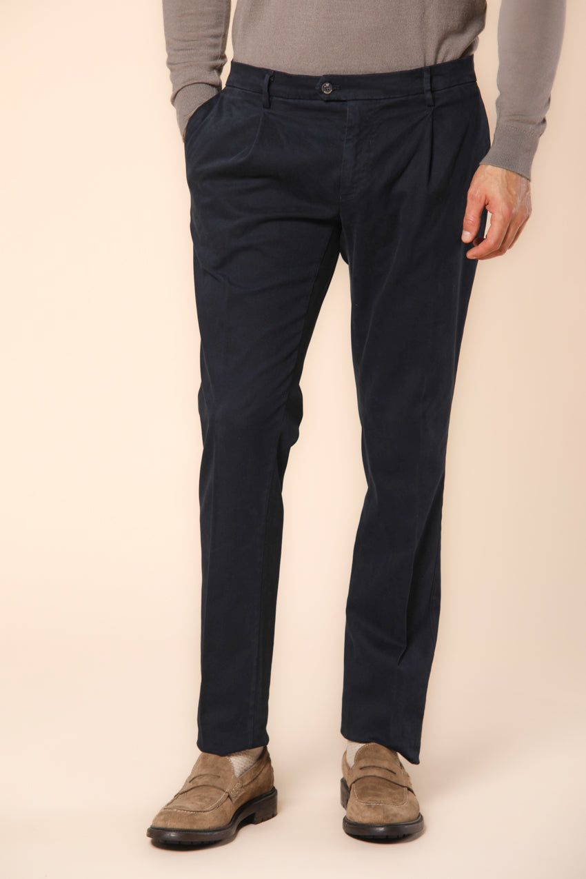 Foto 1 New York Time 1 Pinces pantalone chino uomo in gabardina regular fit
