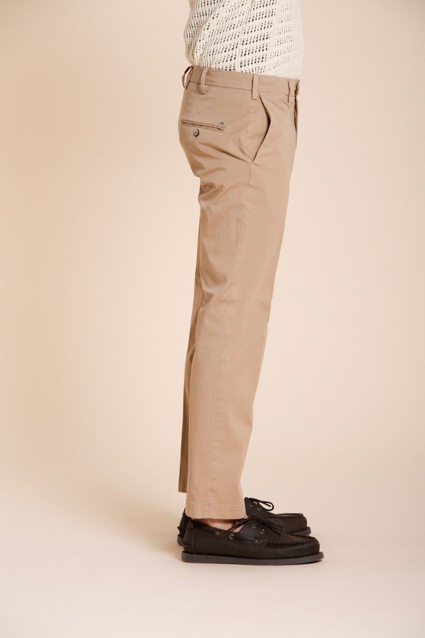 New York men's chino pants in stretch gabardine regular fit ①