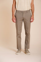 New York Hose Chino Herren aus Stretch-Gabardine regular fit ①
