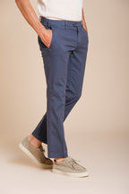 New York Hose Chino Herren aus Stretch-Gabardine regular fit ①