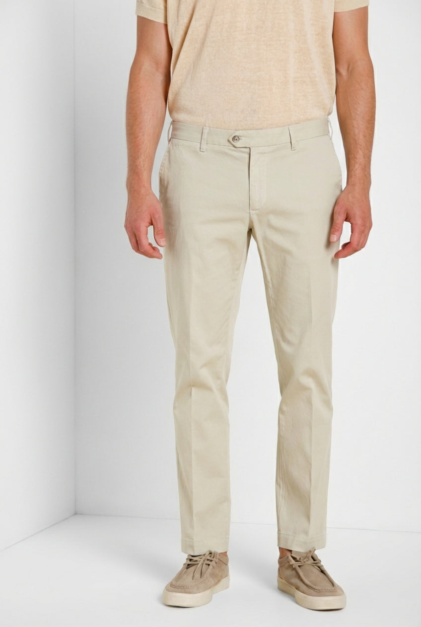 New York men's chino pants in stretch gabardine regular fit ①
