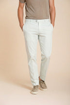 New York pantalon chino homme en gabardine stretch regular fit ①