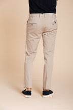 New York men's chino pants in stretch gabardine regular fit ①