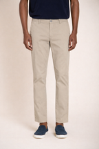Milano pantalon chino homme en gabardine stretch extra slim fit ①