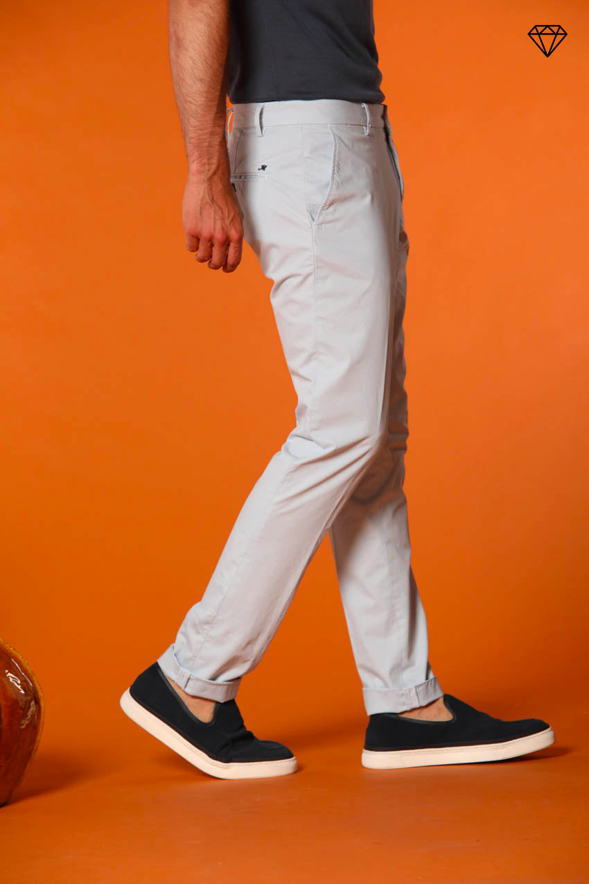 Milano pantalon chino homme en coton pima Extra Slim fit ①