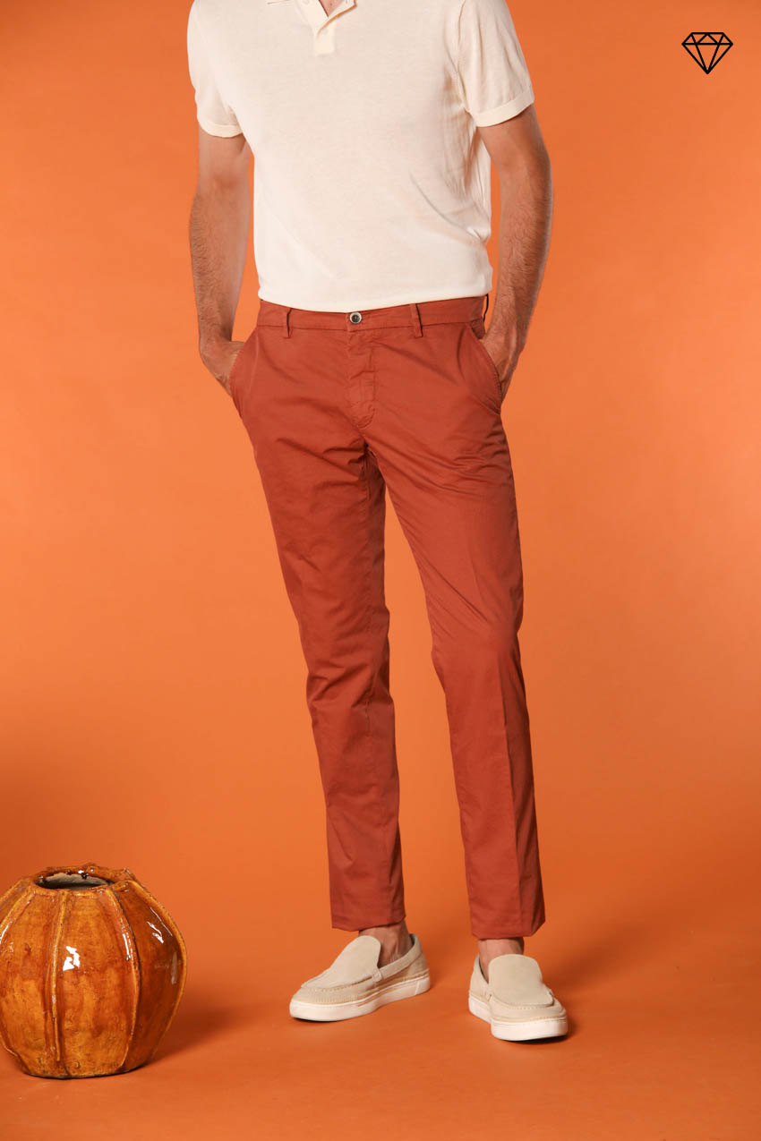 Milano Pantalon chino homme en Coton Pima Extra slim fit ①