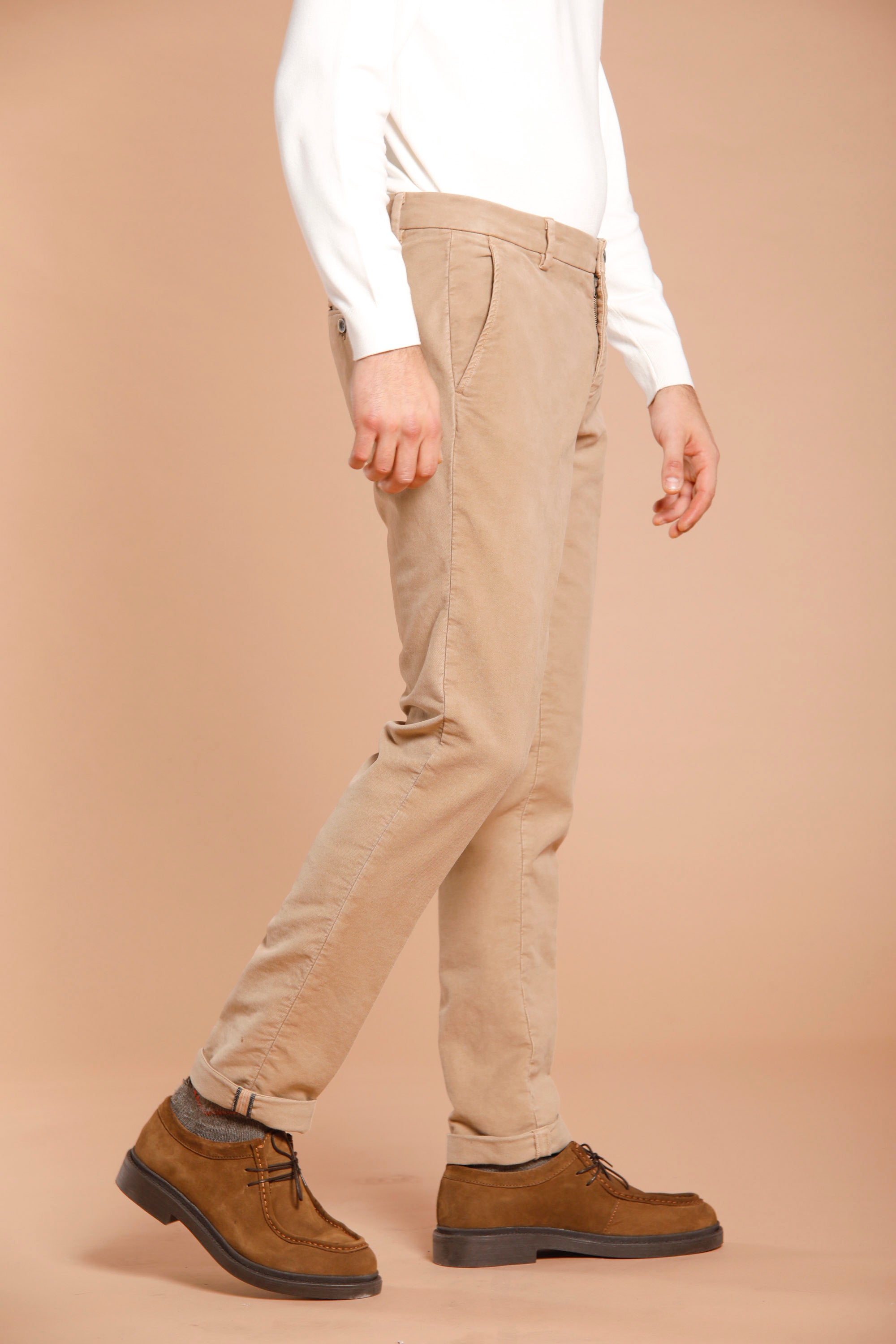 Milano Style Chino-Hose für Herren in extra schlanker Passform aus Kord