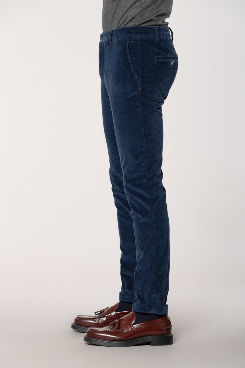 Milano Herren Chinohose aus 500-Rippen-Samt extra slim fit
