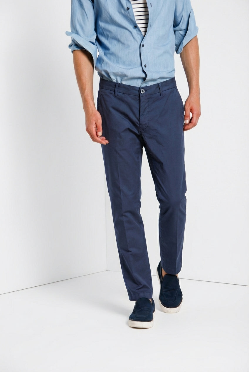 Milano pantalon chino homme en gabardine stretch extra slim fit ①
