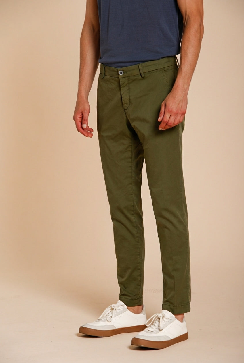 Milano pantalon chino homme en gabardine stretch extra slim fit ①