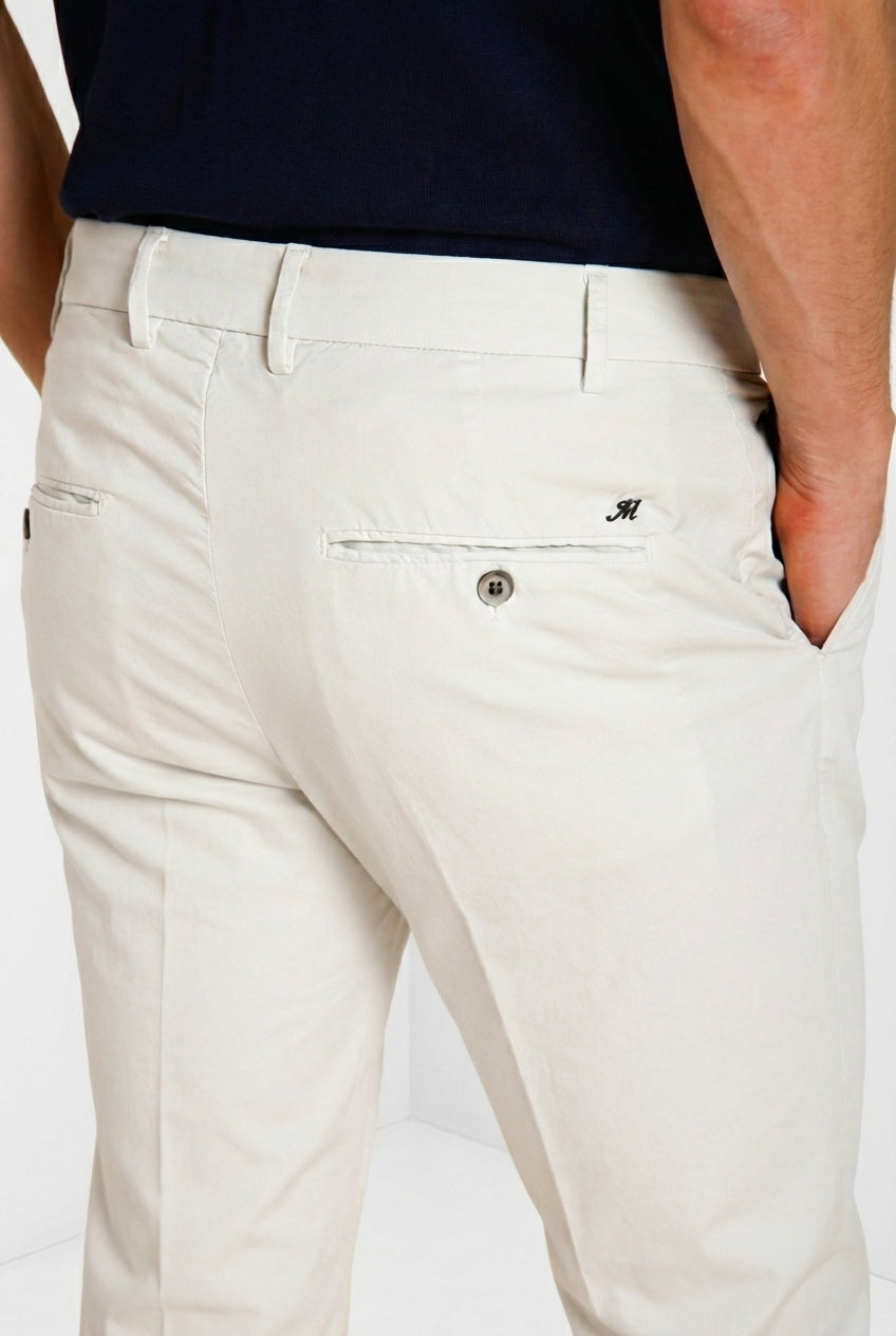 Milano pantalon chino homme en gabardine stretch extra slim fit ①