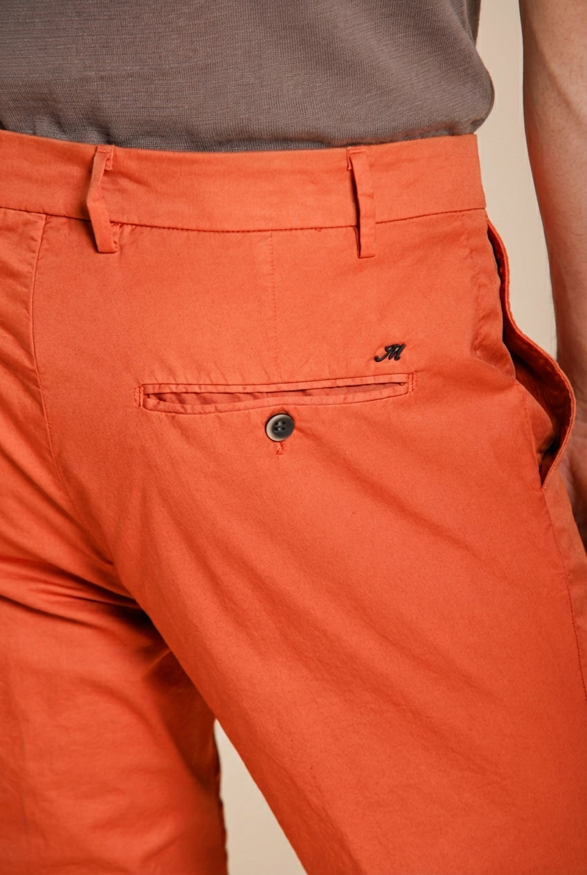 Milano pantalon chino homme en gabardine stretch extra slim fit ①