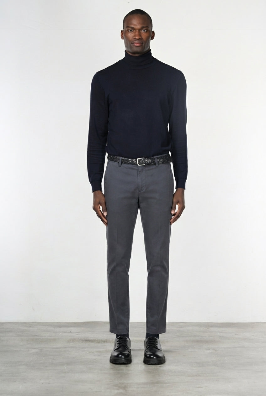 Milano pantalon chino homme en gabardine stretch extra slim fit ①
