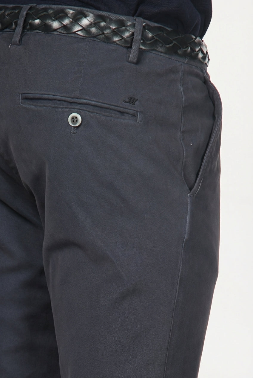 Milano pantalon chino homme en gabardine stretch extra slim fit ①
