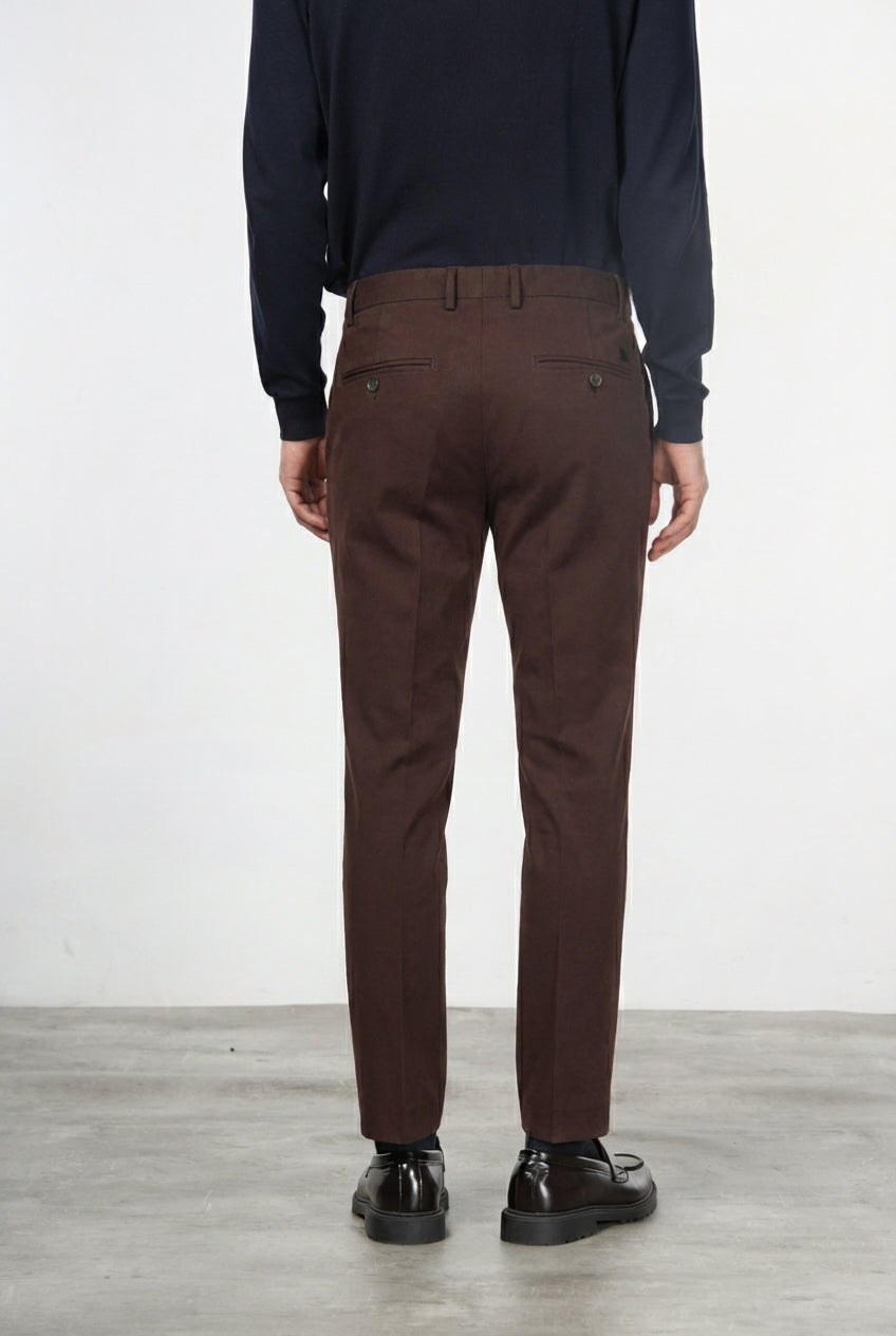 Milano Chinohose Herren in Stretch-Gabardine, Extra Slim Fit ①