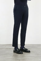 Milano pantalone chino uomo in gabardina stretch extra slim fit ①