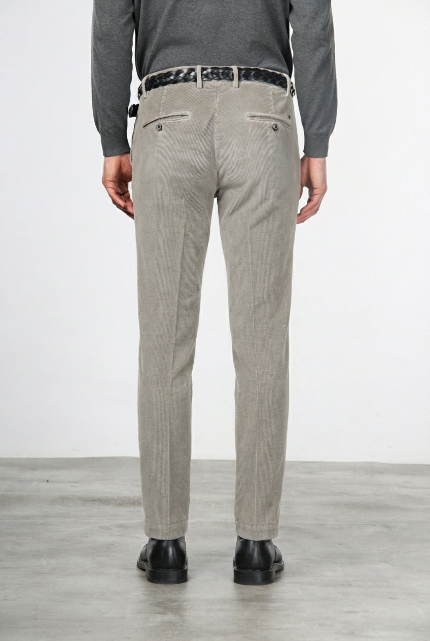 Milano men’s chino pants in 500-wale corduroy, extra slim fit ①