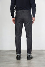 Osaka men’s chino pants in stretch denim, carrot fit