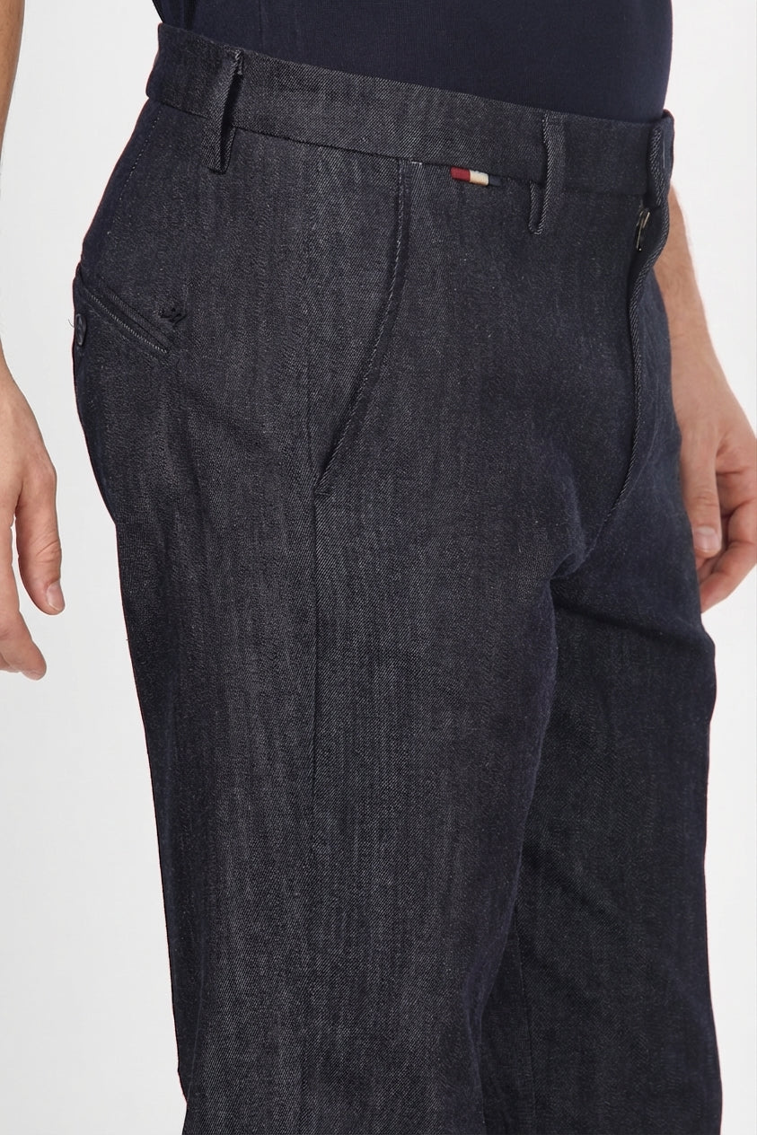 Osaka men’s chino pants in stretch denim, carrot fit