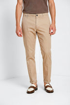 Osaka men's chino pants in fine tricotina of cotton and lyocell carrot fit