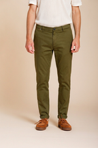 Osaka Herren Chinohose aus feiner Baumwoll- und Lyocell-Trikotgewebe carrot fit