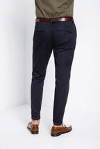 Osaka pantalon chino homme en tricotine fine de coton et lyocell carrot fit