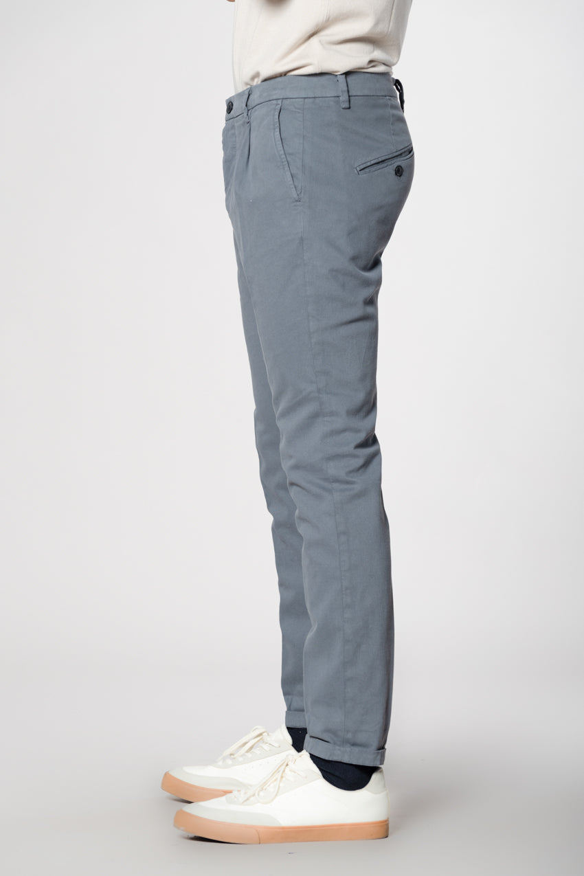 Osaka 1 Pinces men's chino pants in cotton wool carrot fit