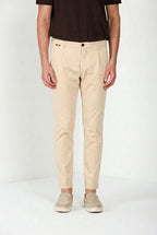 Osaka 1 Pinces men's chino pants in cotton and silk satin carrot fit ①