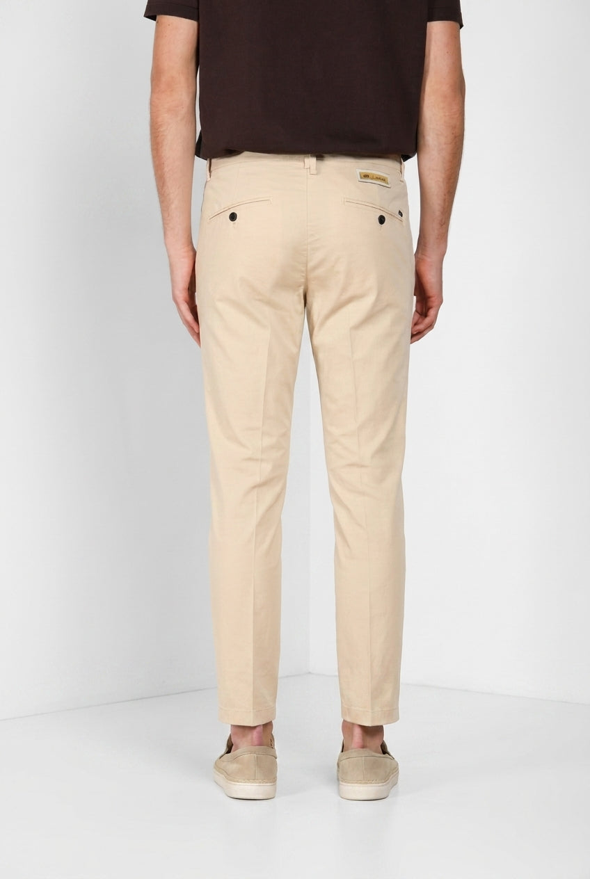 Osaka 1 Pinces men's chino pants in cotton and silk satin carrot fit ①