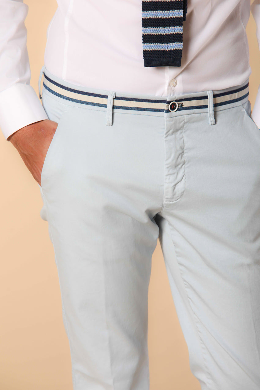 Torino Summer pantalon chino homme en twill de coton et lyocell coupe Slim