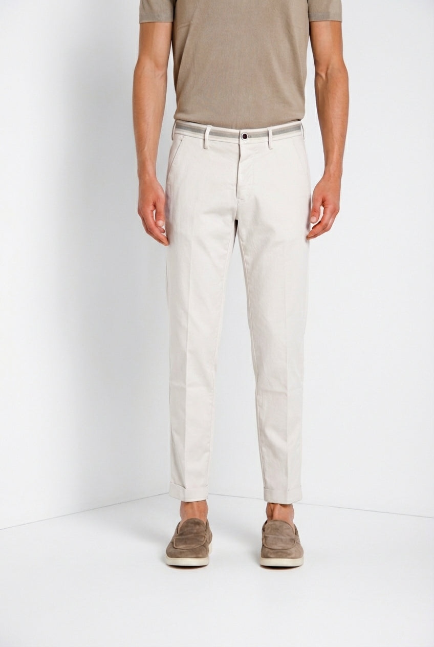 Torino Summer pantalon chino homme en twill de coton et lyocell slim fit