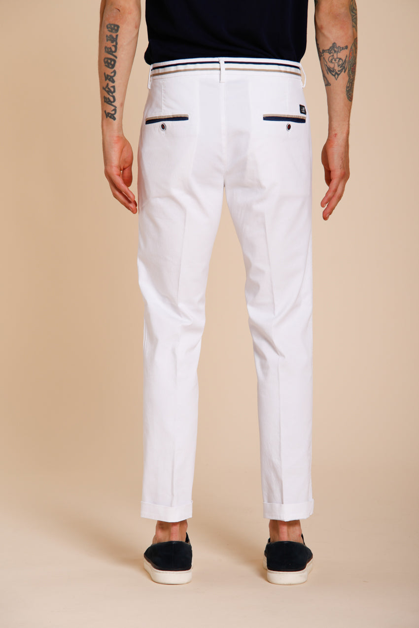 Torino Summer pantalon chino homme en twill de coton et lyocell slim fit