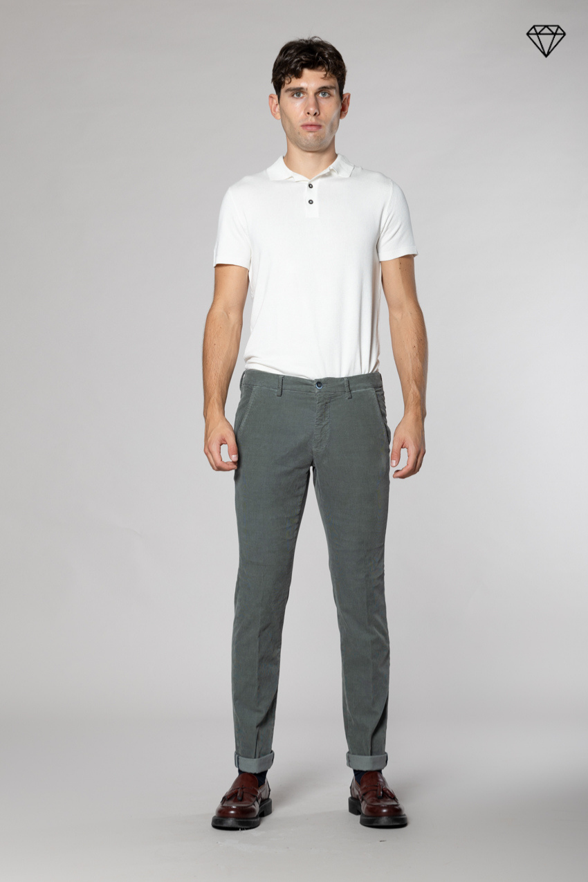 Torino pantalon chino homme en velours 1500 côtes slim fit ①