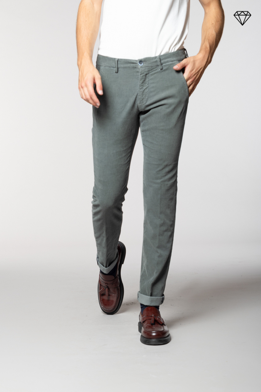 Torino pantalon chino homme en velours 1500 côtes slim fit ①